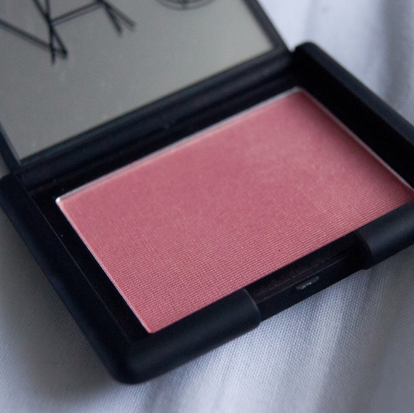 NWT NARS ICONIC REFILLABLE COMPACT BLUSH IN DEEP THROAT! - Picture 8 of 16
